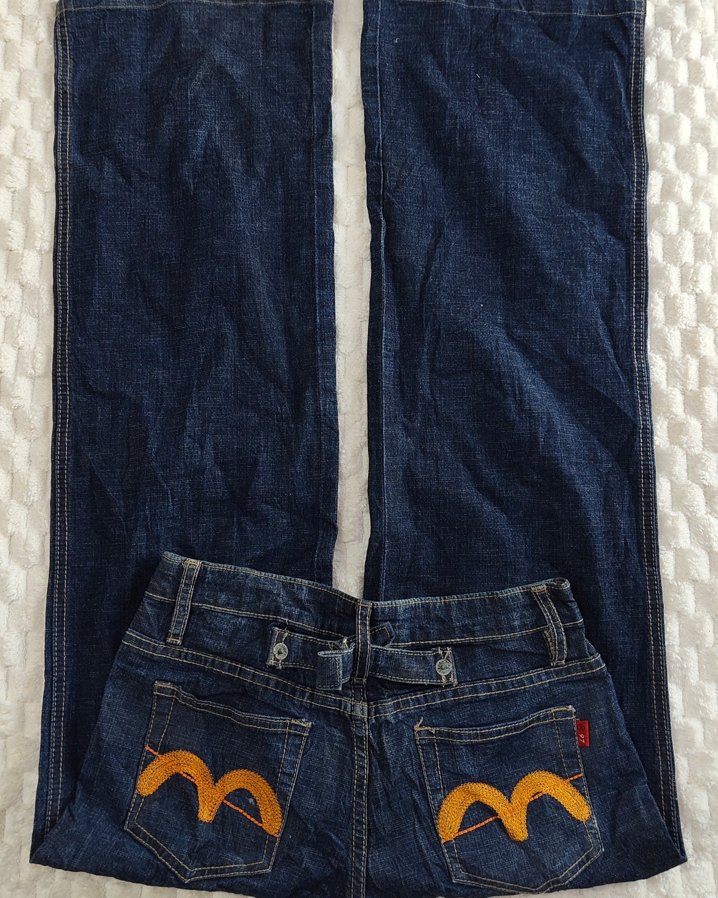 dark blue jeans 26
