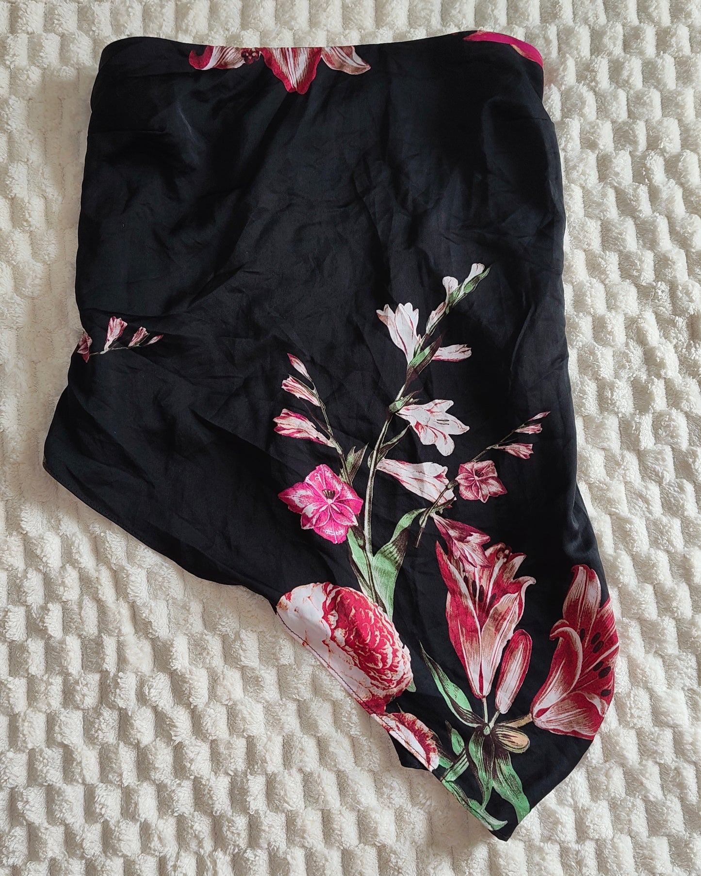 assymetrical tube top