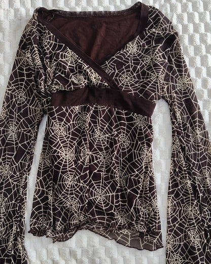 grunge cobweb print