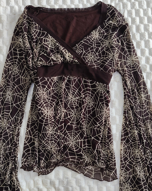 grunge cobweb print