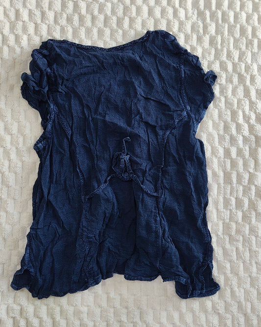 blue blouse